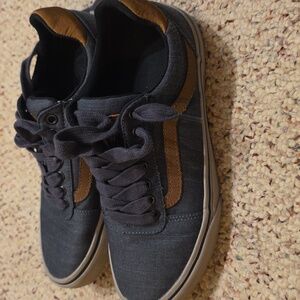 Men's Casual Navy and Brown Vans